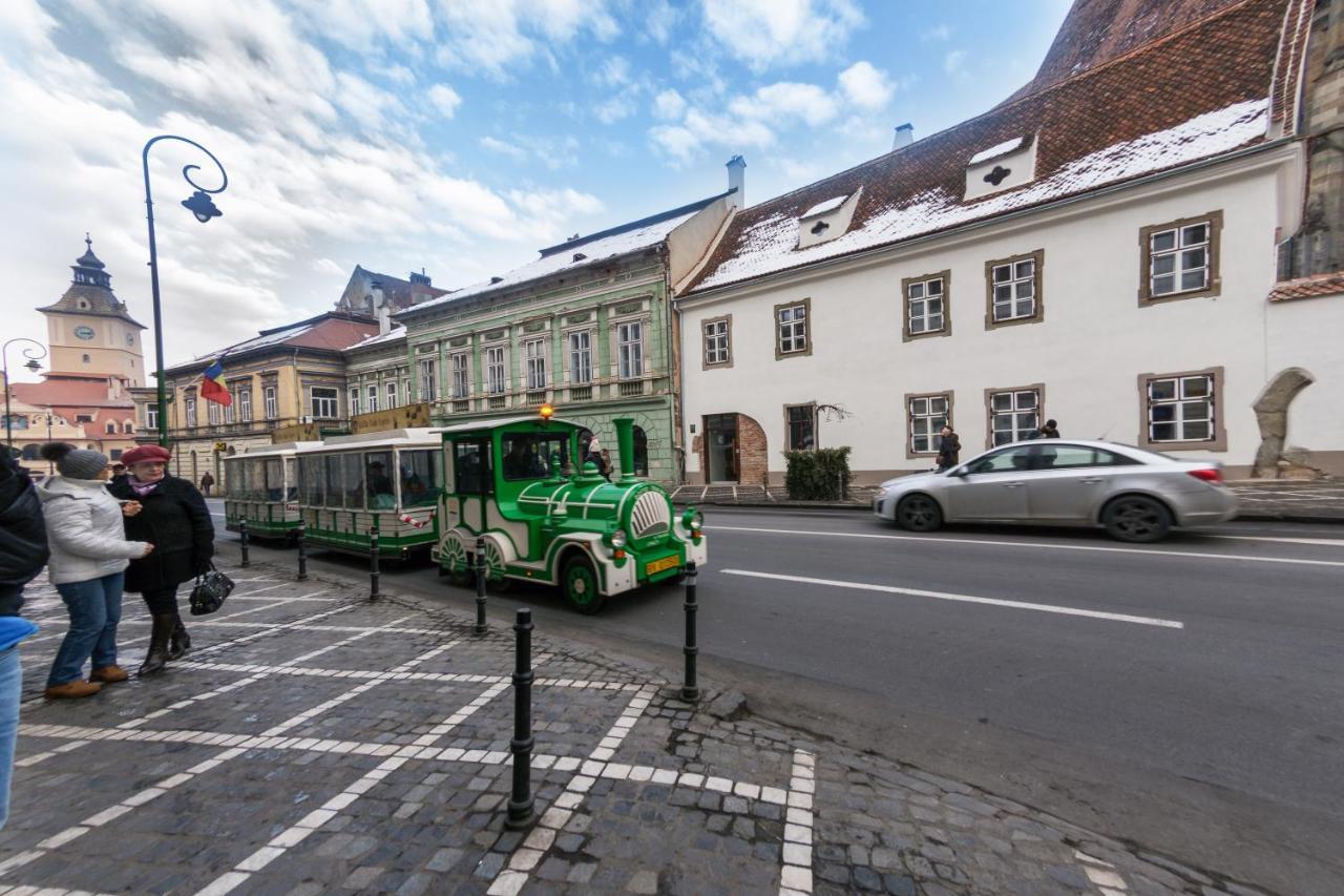 Rossmarkt Haus Hotel Brasov Ngoại thất bức ảnh